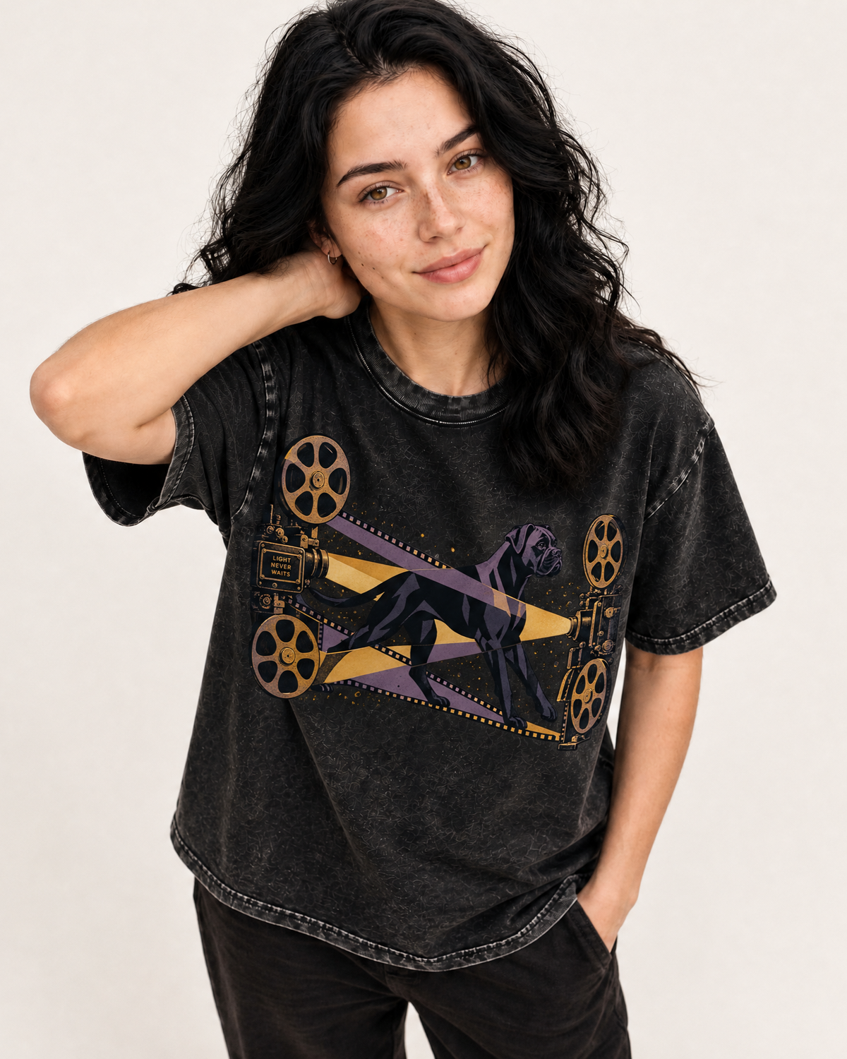 Boxer Light Never Waits Washed Tee