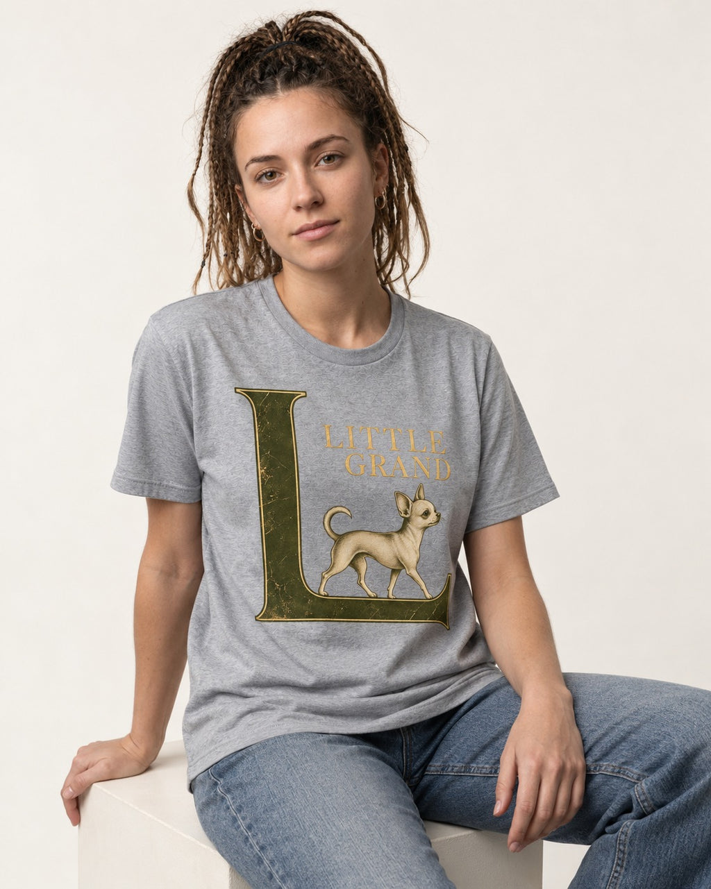 Little Grand Chihuahua T-Shirt in Sport Grey, worn by a seated model