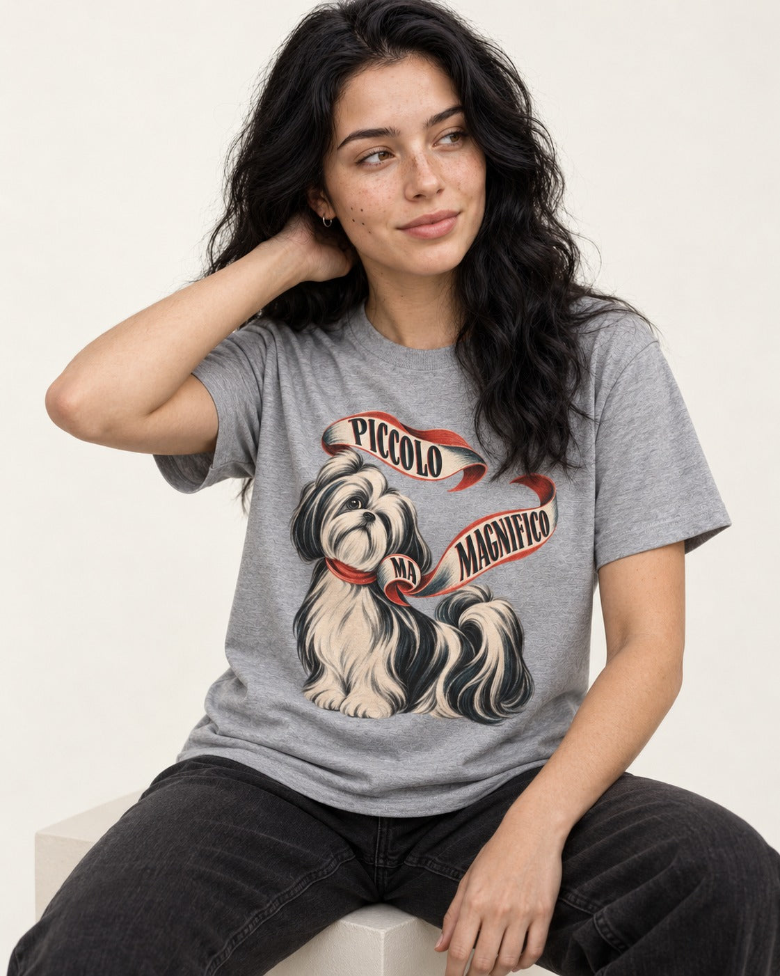Piccolo Ma Magnifico Shih Tzu T-Shirt in Sport Grey, worn by a seated model