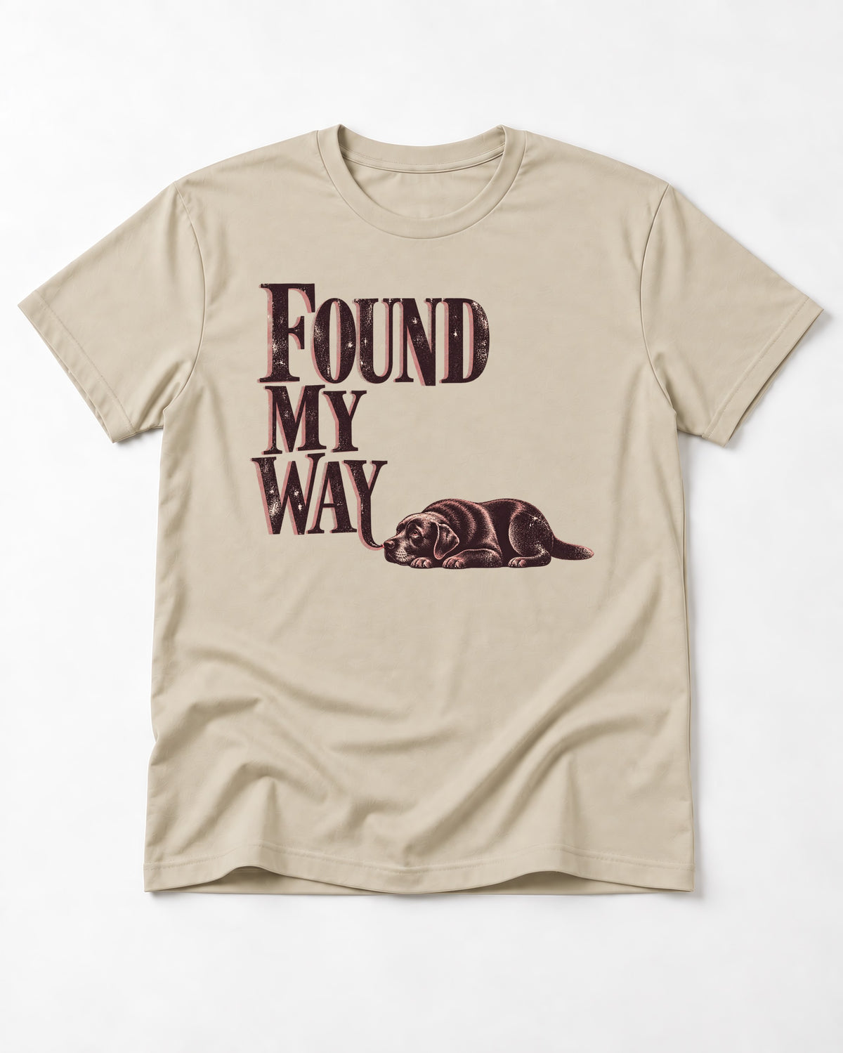 Found My Way Labrador Retriever T-Shirt in Sand, flat lay product photo