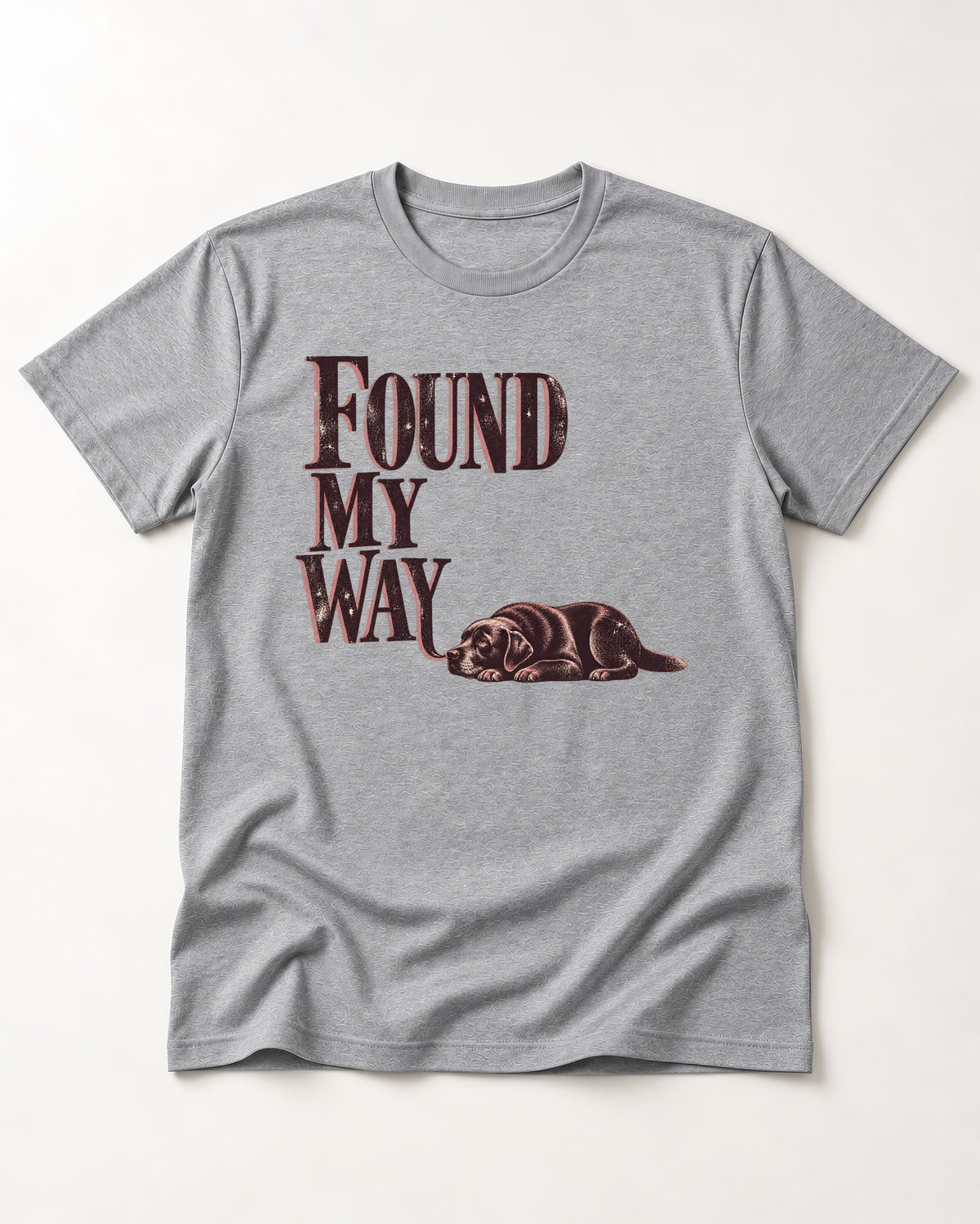 Found My Way Labrador Retriever T-Shirt in Sport Grey, flat lay product photo