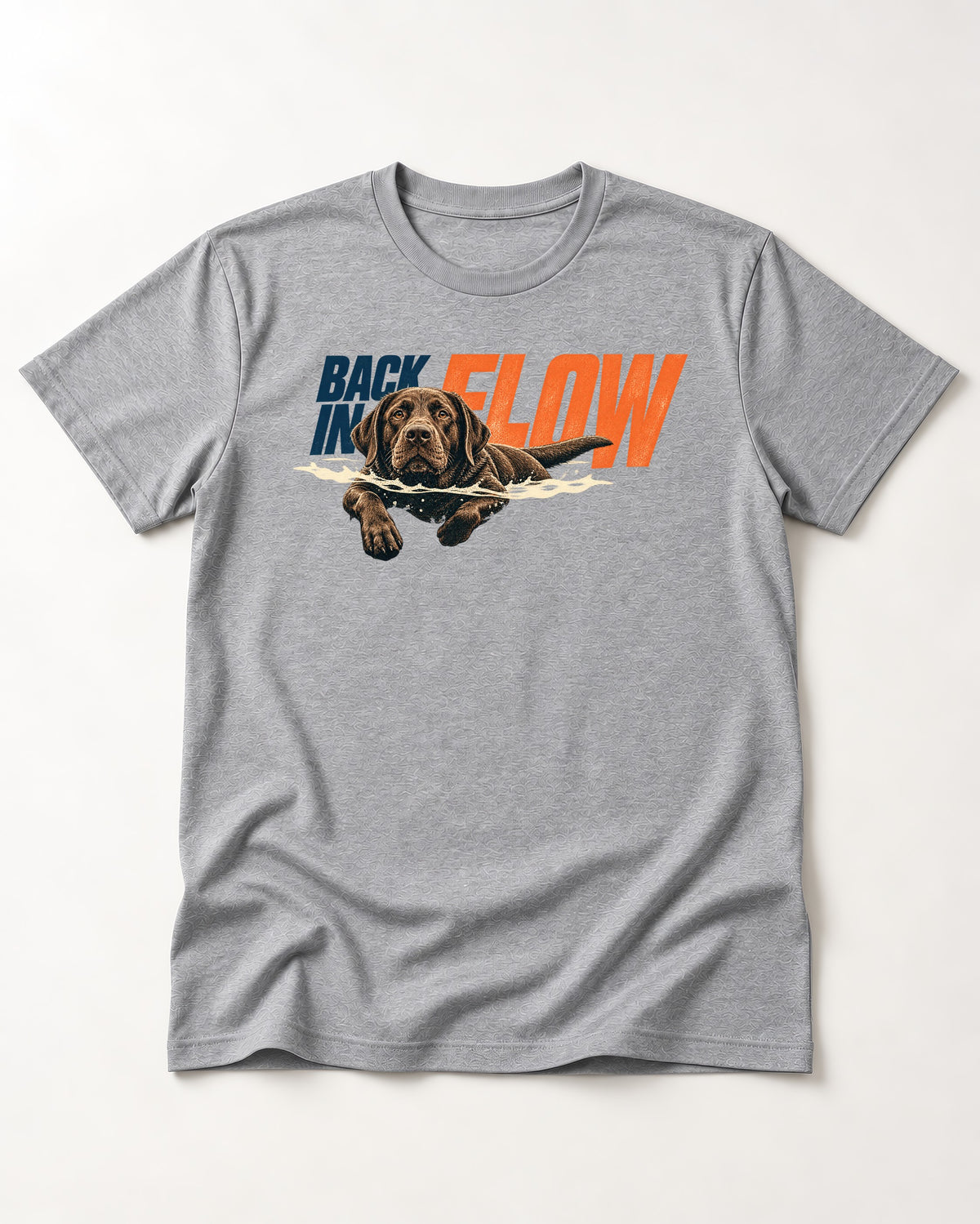 Labrador Retriever Back in Flow T-Shirt in Sport Grey, flat lay product photo