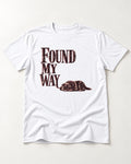 Found My Way Labrador Retriever T-Shirt in White, flat lay product photo