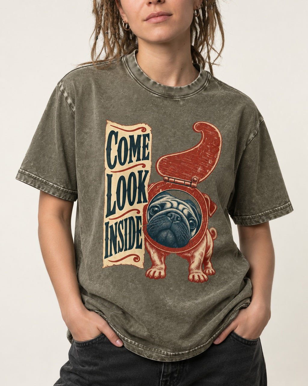 Pug Come Look Inside Toilet Seat Graphic Washed Tee in Army Green, worn by a model, front view