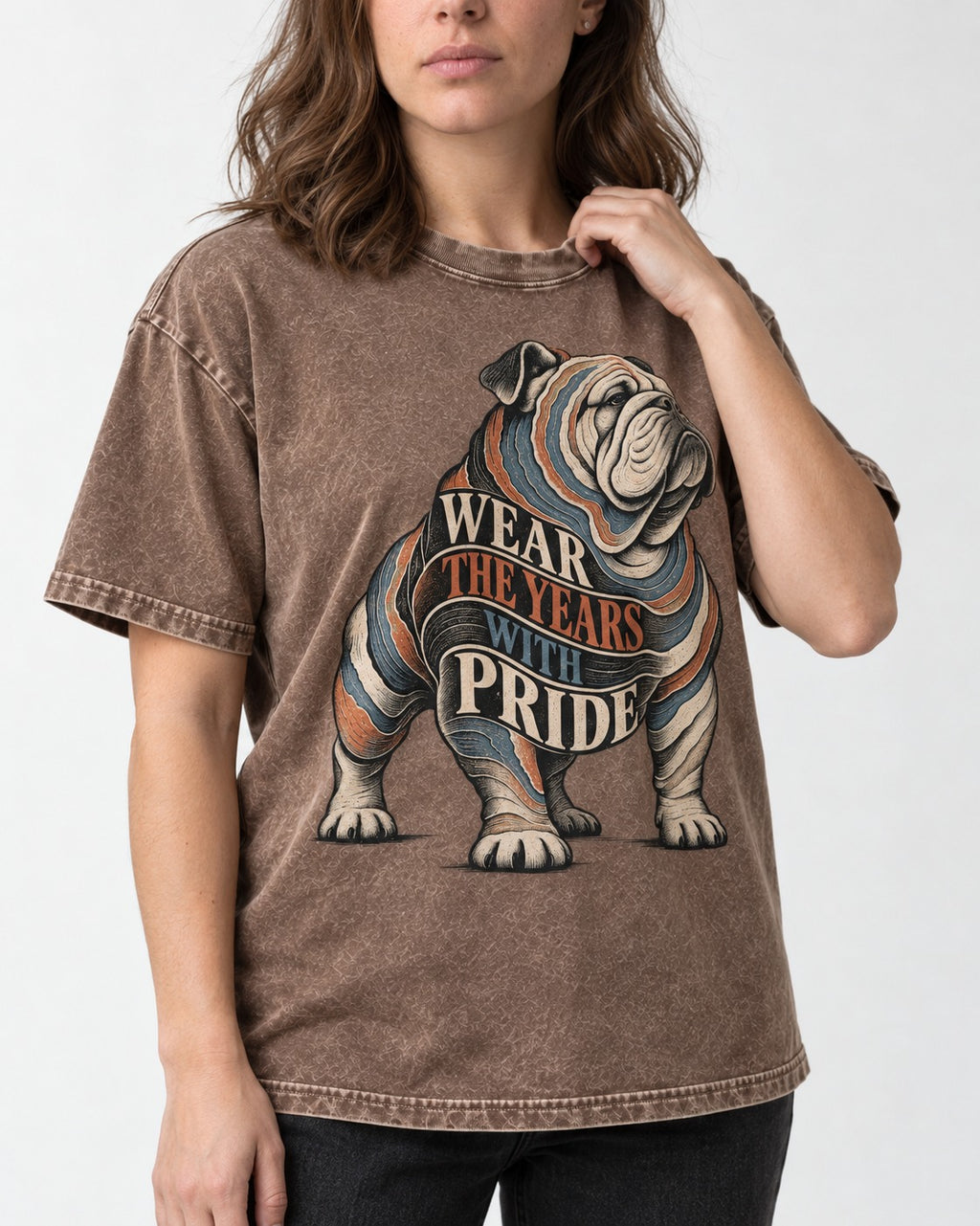 English Bulldog Wear the Years Washed Tee in Coffee, worn by a model, front view