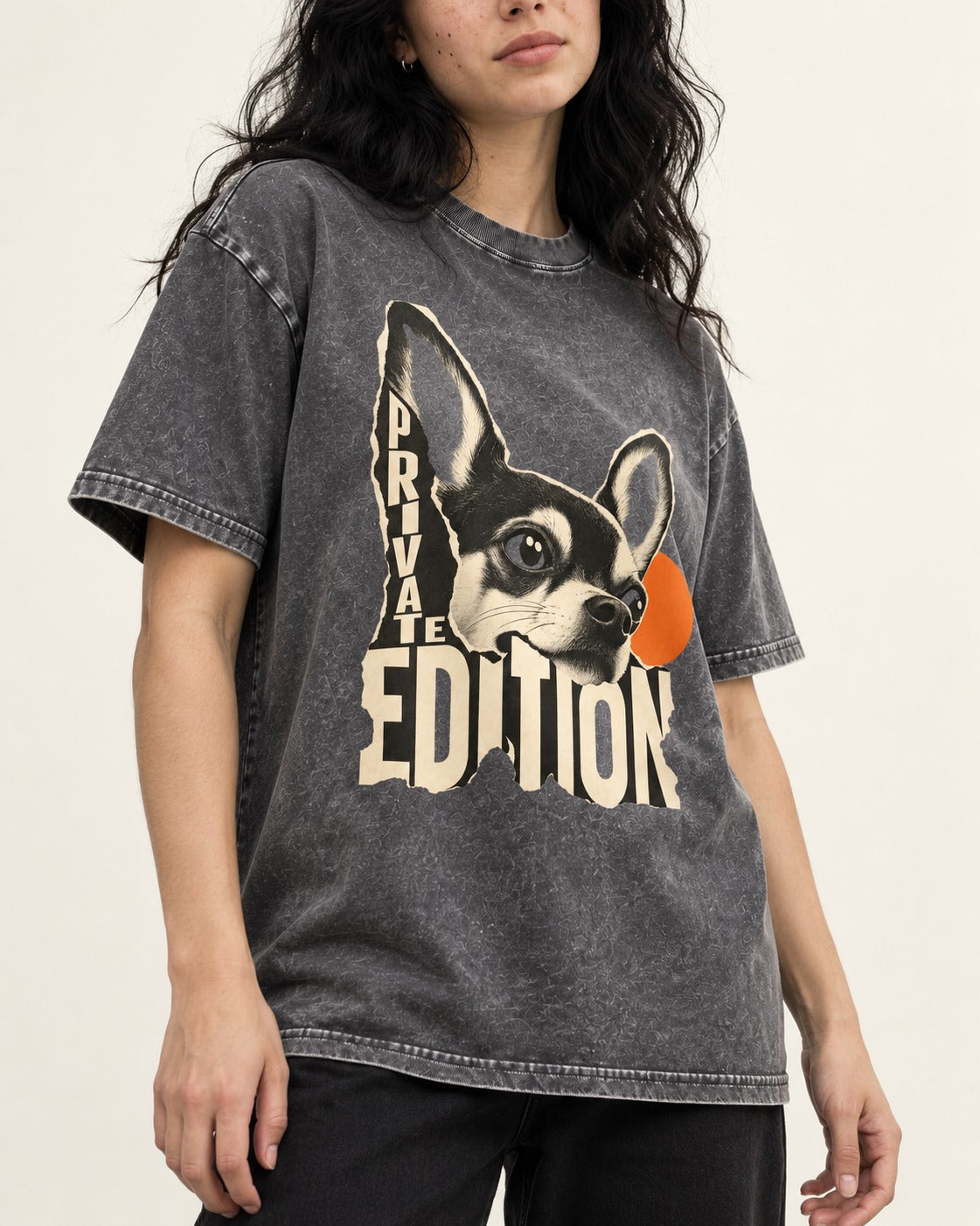 Chihuahua Private Edition Cut-Paper Portrait Washed Tee in Gray, worn by a model, front view