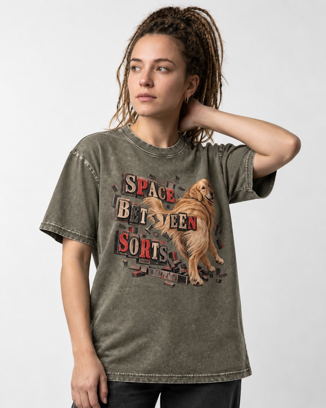 Golden Retriever Space Between Sorts Letterpress Graphic Washed Tee in Army Green, worn by a model
