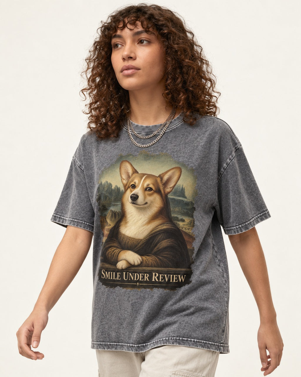Corgi Smile Under Review Mona Lisa Portrait Washed Tee in Gray, worn by a model