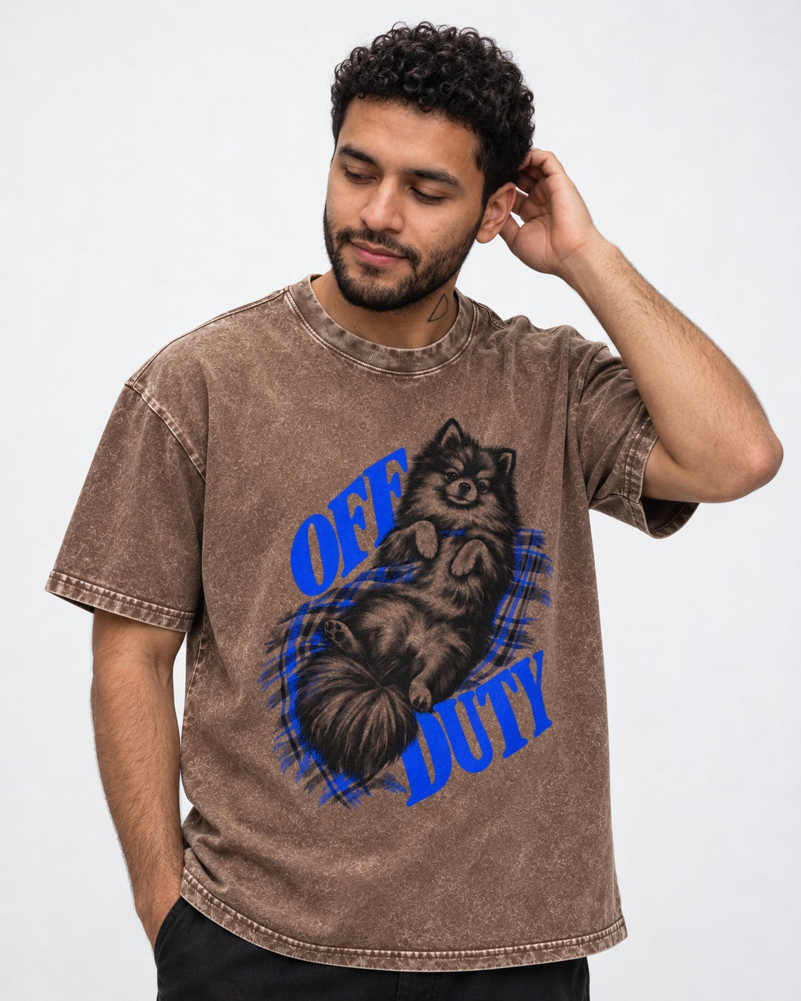 Off Duty Pomeranian Washed Tee in Coffee, worn by a model
