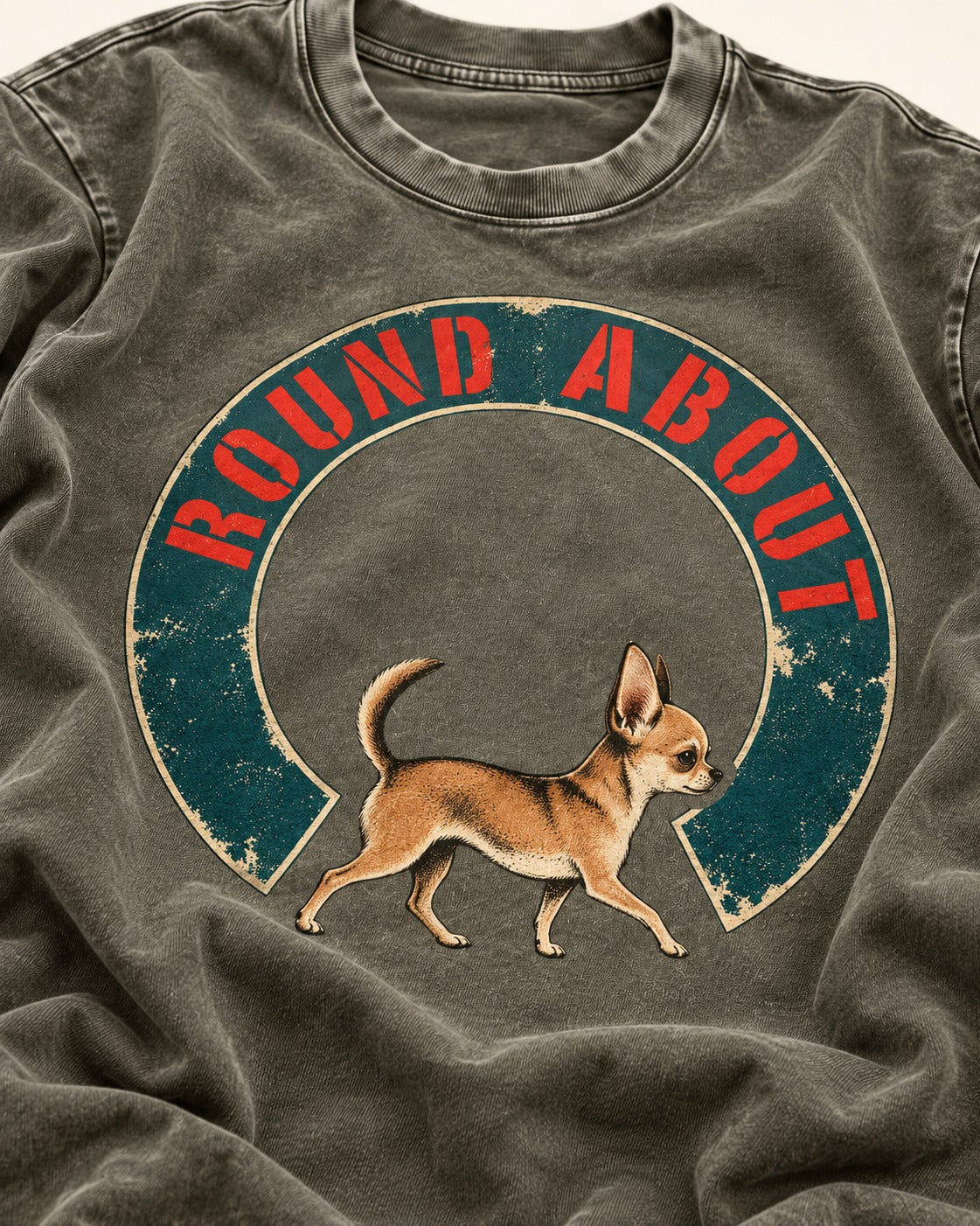 Round About Chihuahua Emblem Graphic Washed Tee in Army Green, close-up of the graphic