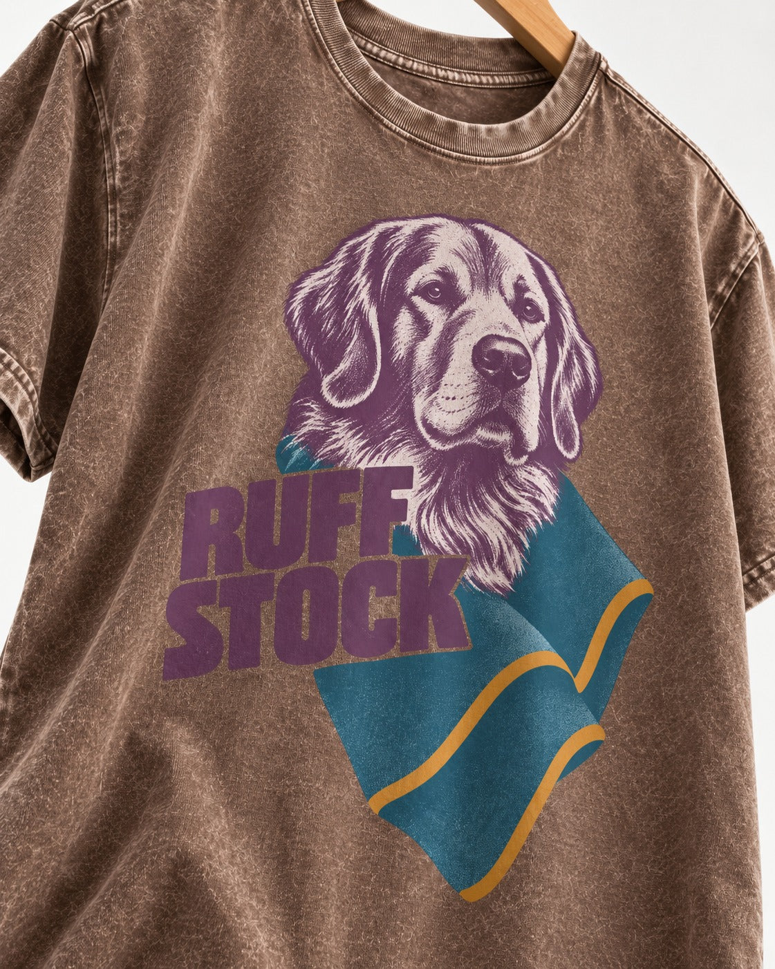 Golden Retriever Ruff Stock Washed Tee in Coffee, close-up of the graphic