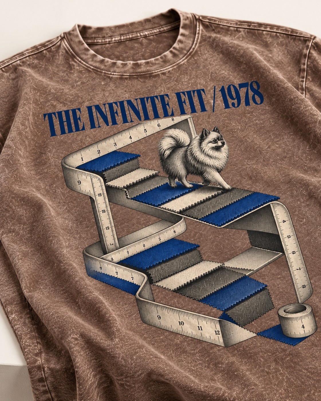 The Infinite Pomeranian Fit Washed Tee in Coffee, close-up of the graphic