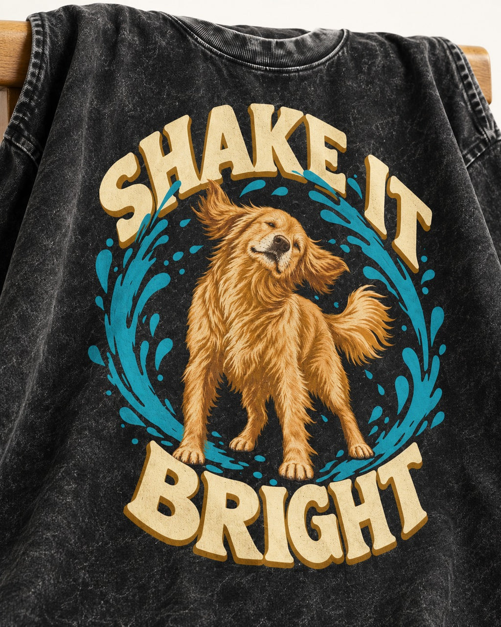 Golden Retriever Shake It Bright Water Ring Graphic Washed Tee in Black, close-up of the graphic